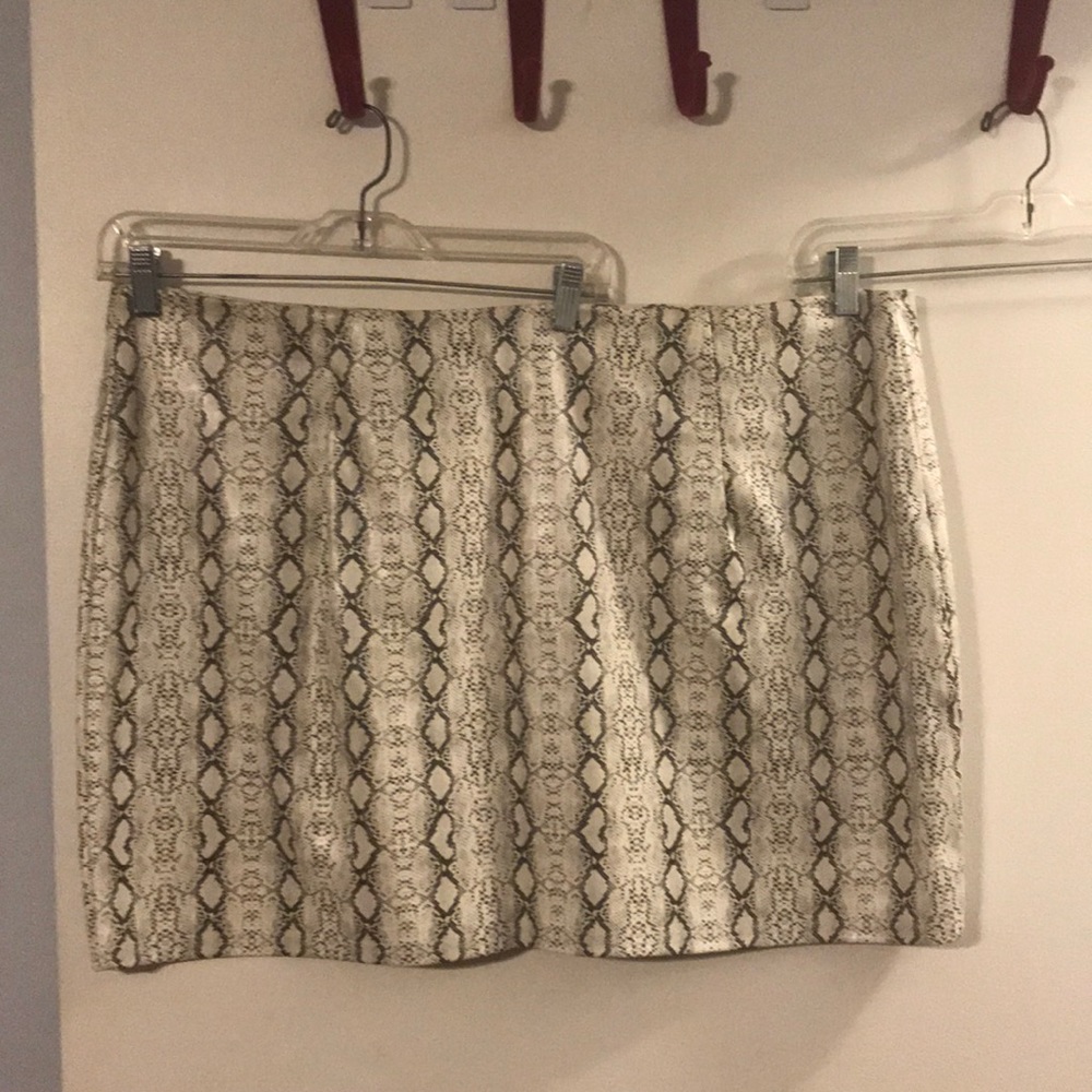 Rosebud faux snakeskin skirt